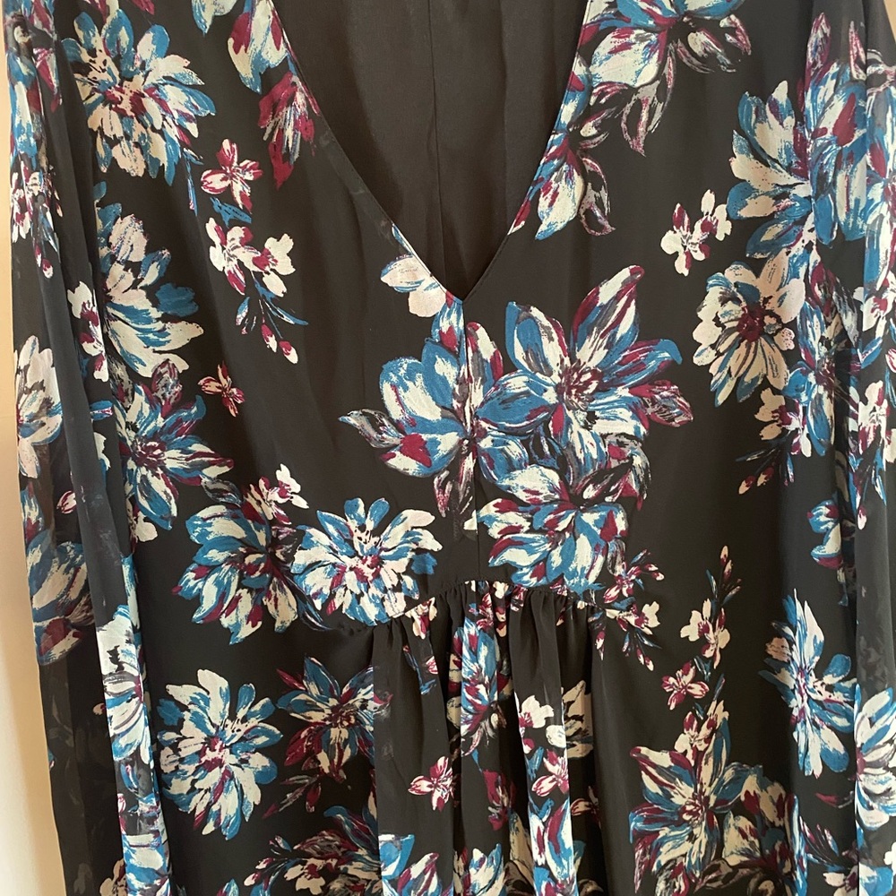Time and Tru Black Floral Dress - Picture 3 of 5